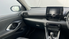 Toyota Yaris 1.5 Hybrid Icon 5dr CVT Hybrid Hatchback
